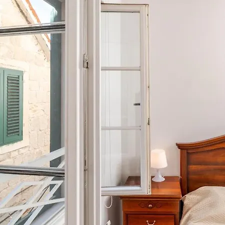 Apartment Sperun *